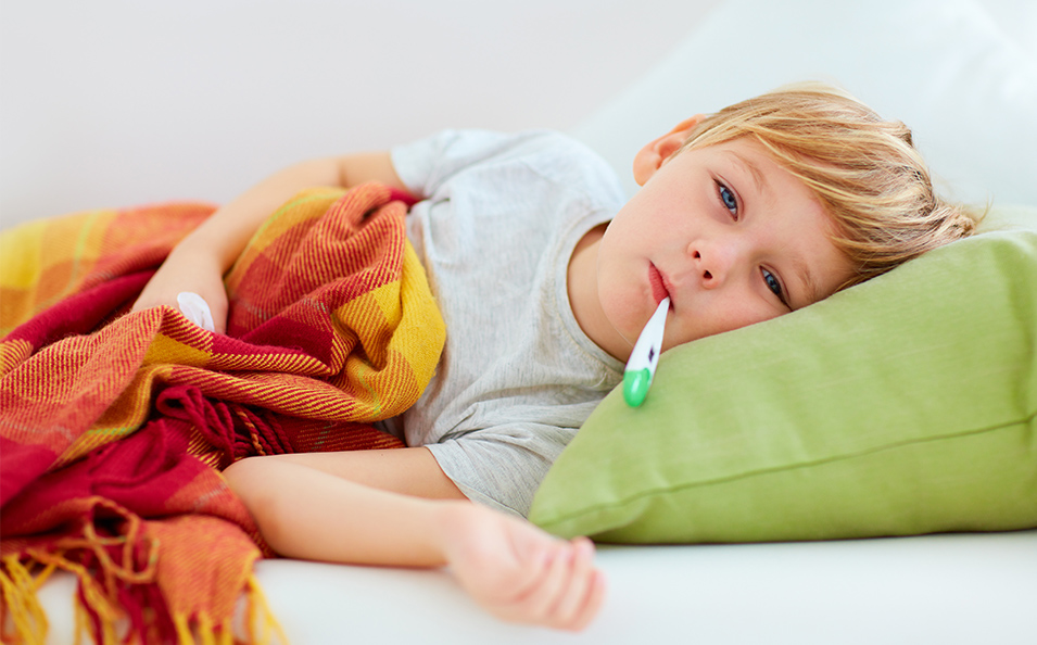 Sommergrippe bei Kindern: eine Erkältung im Sommer? Sommergrippe bei Kindern: eine Erkältung im Sommer?